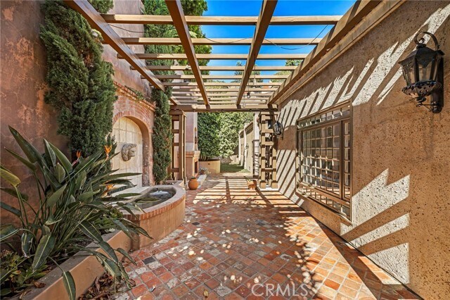 Building Photo - 1316 Beverly Grove Pl