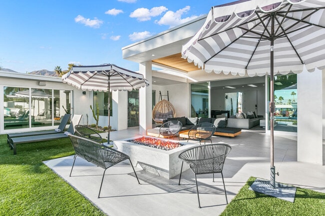 Building Photo - 72827 Bursera Way