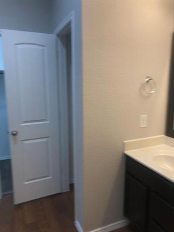 Building Photo - 3713 Skyline Dr