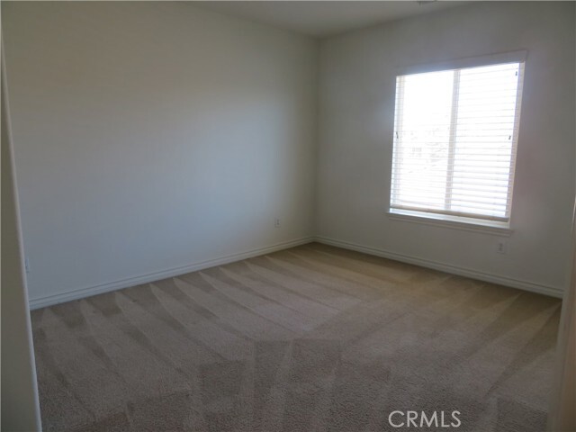 Building Photo - 14336 Saline Dr