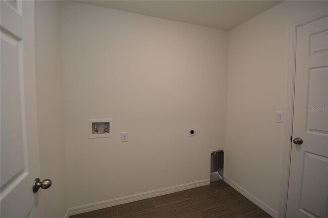 Building Photo - 8 Sea Flower Path