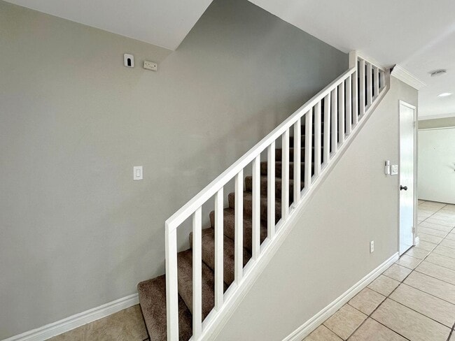 Building Photo - Charming 2BD/1BA Home in San Carlos W/ A/C...