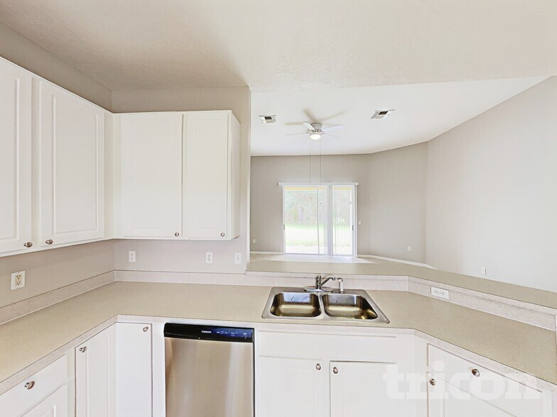 Building Photo - 13347 Haverhill Dr