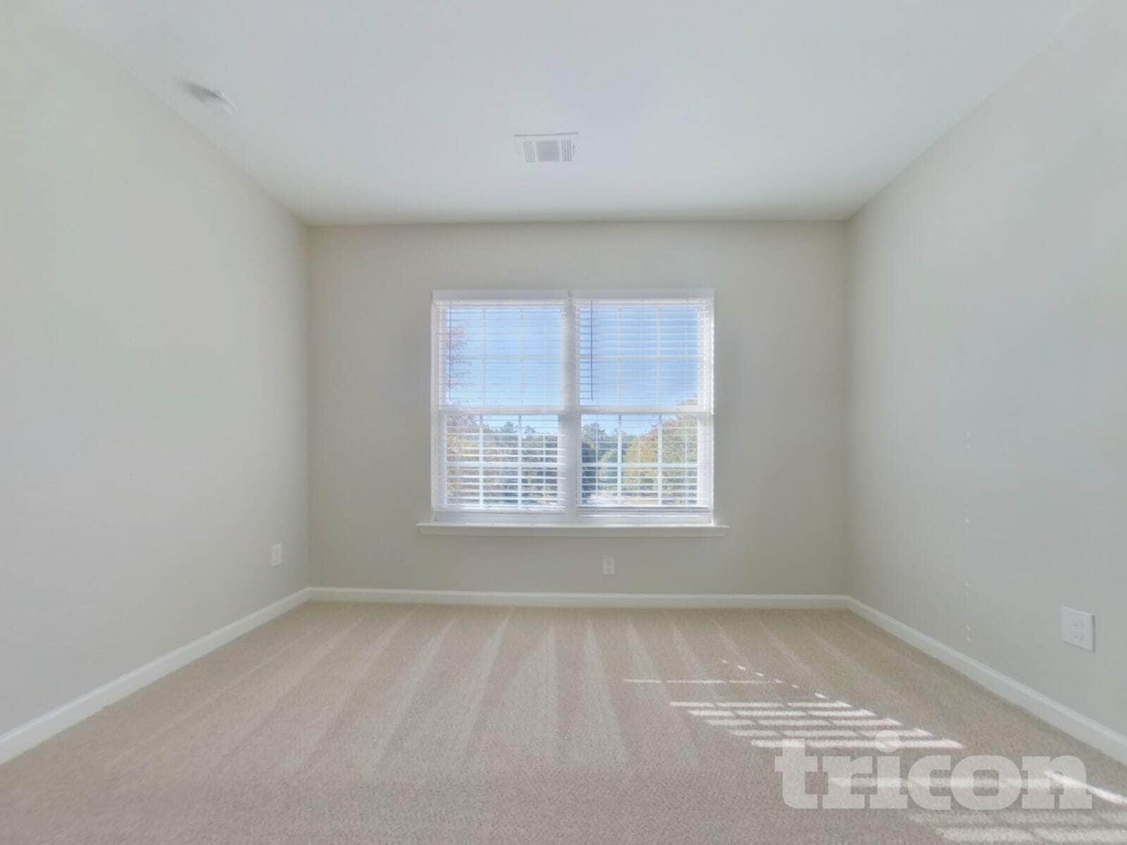 Building Photo - 808 Wade Farm Dr