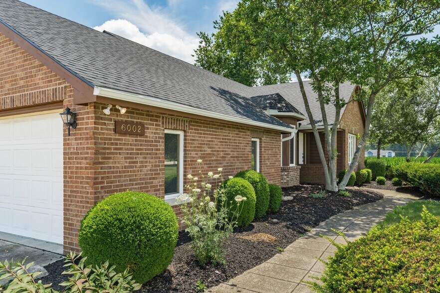 Building Photo - 6002 Bowen Rd