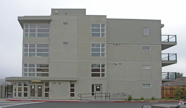 Building Photo - City Walk Condominiums