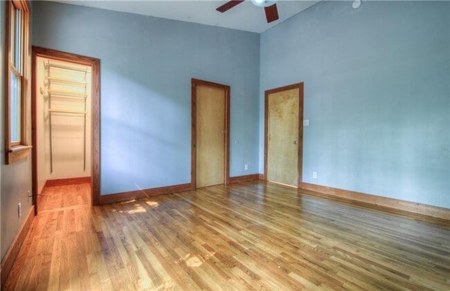 Building Photo - 4517 Avenue F