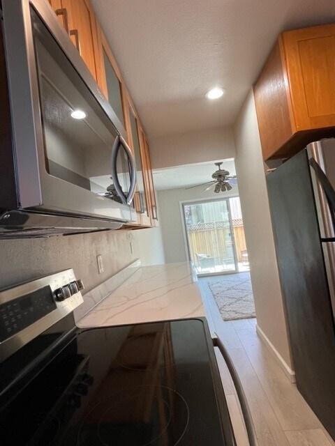 Kitchen looking out toward Back patio - 3320 Lochinvar Ave