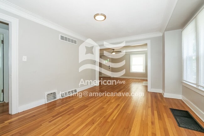 Building Photo - 3604 Askew Ave