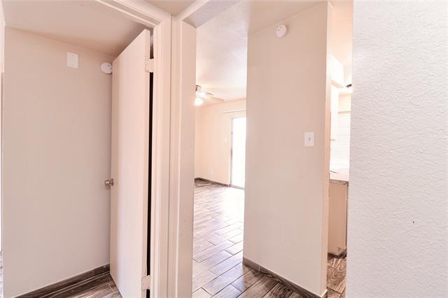 Building Photo - 8039 Cambridge Cir