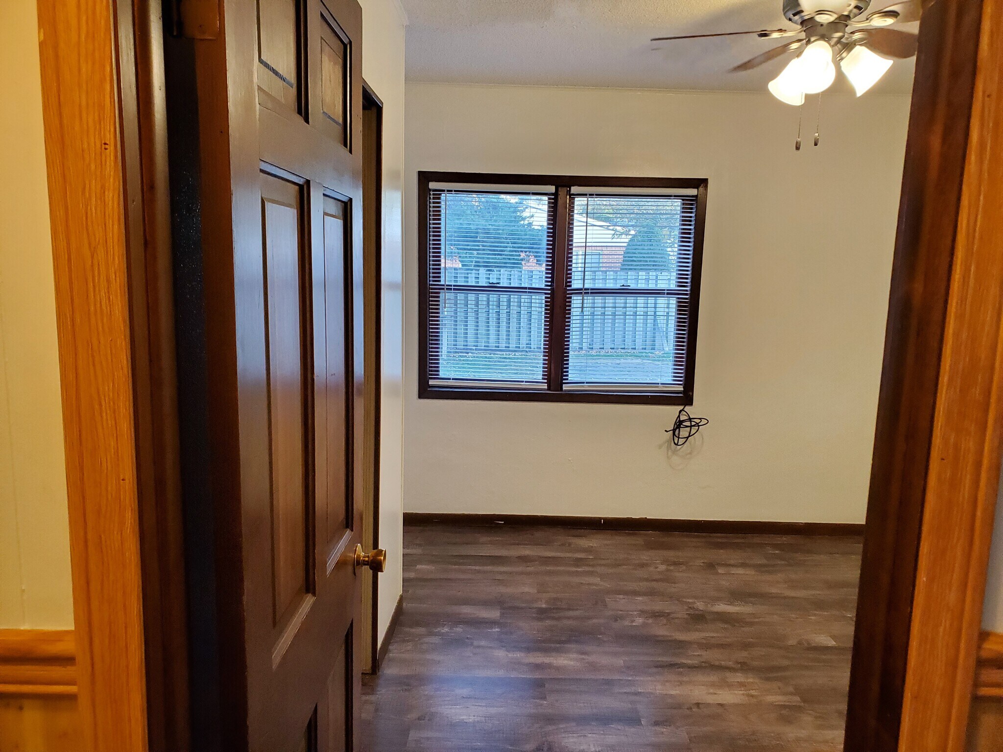 Building Photo - 226 N Nicollet St