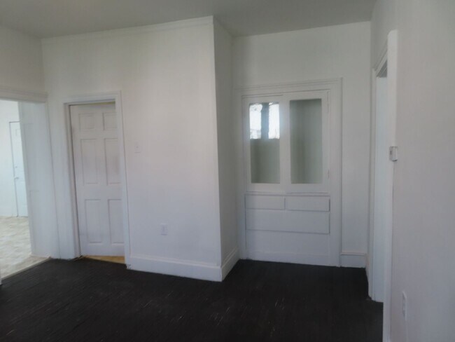 Building Photo - PLANNING ONLY - Mid May - Are you ready to take the next step with your business?  Commercial Hom...