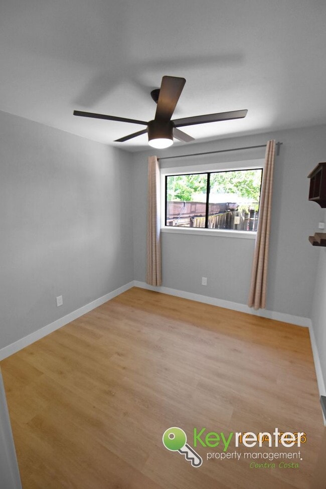 Building Photo - Renovated 4 Bedroom Home with Gourmet Kitchen & Lush Backyard in Concord