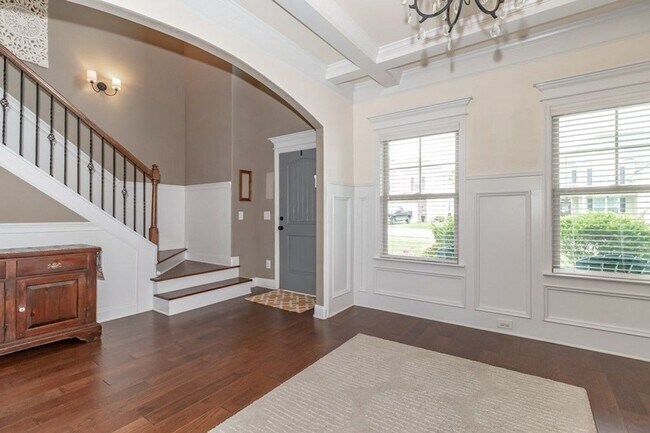 Building Photo - 5461 Everlook Cir