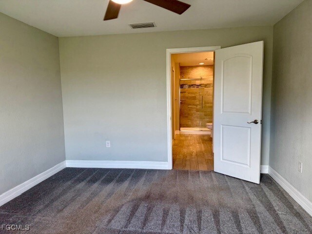 Building Photo - 606 NE 16th Terrace