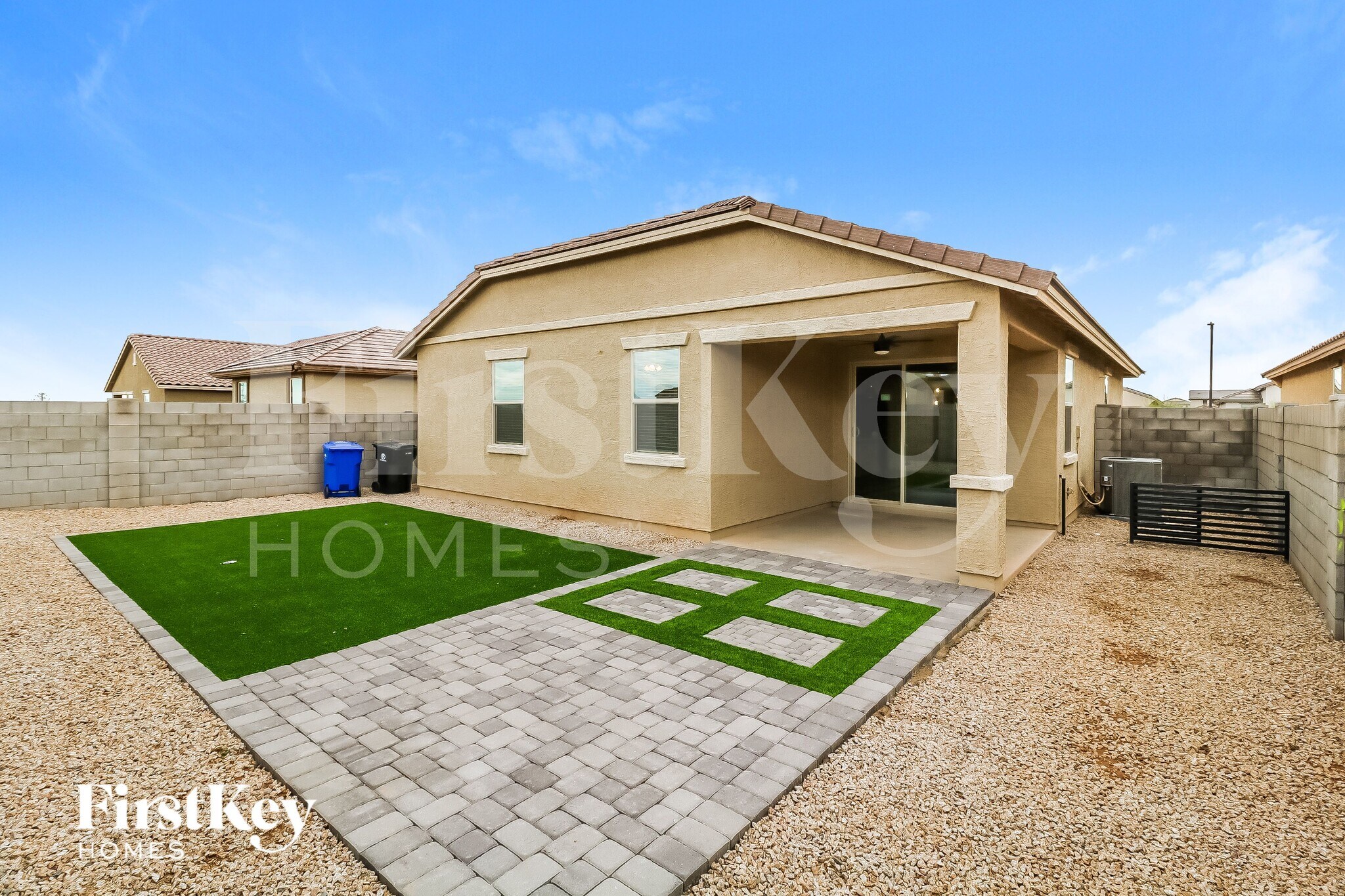 Building Photo - 17538 W Villa Hermosa Ln