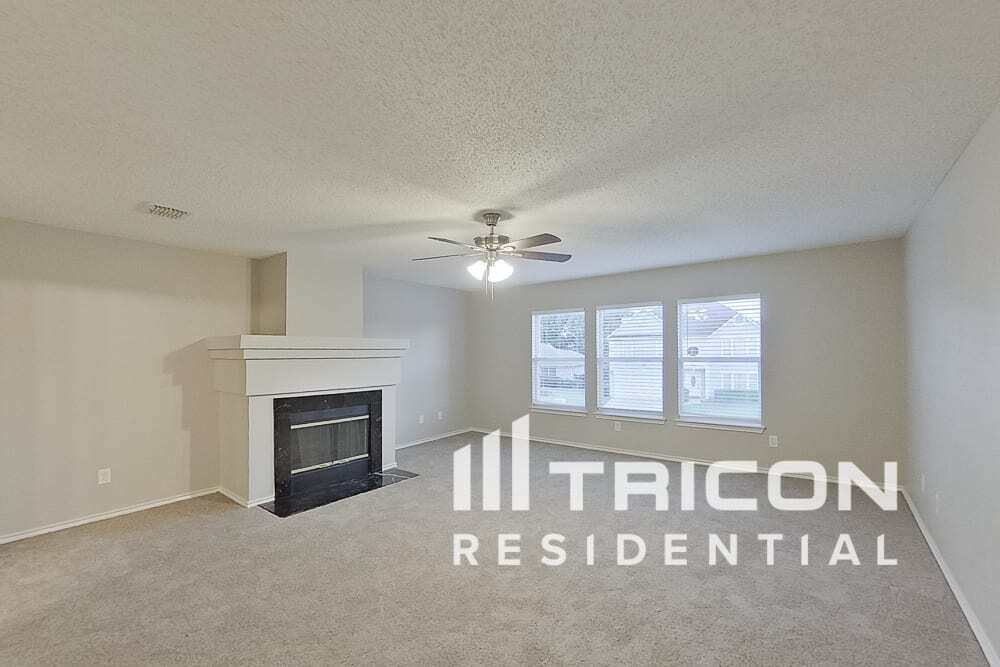 Building Photo - 2208 Capstan Dr