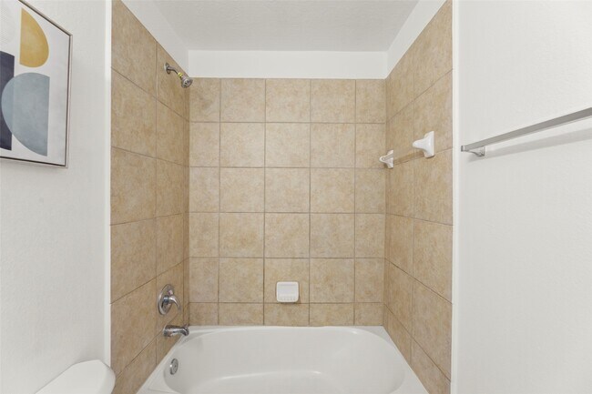 Building Photo - 25118 Hazel Ranch Dr