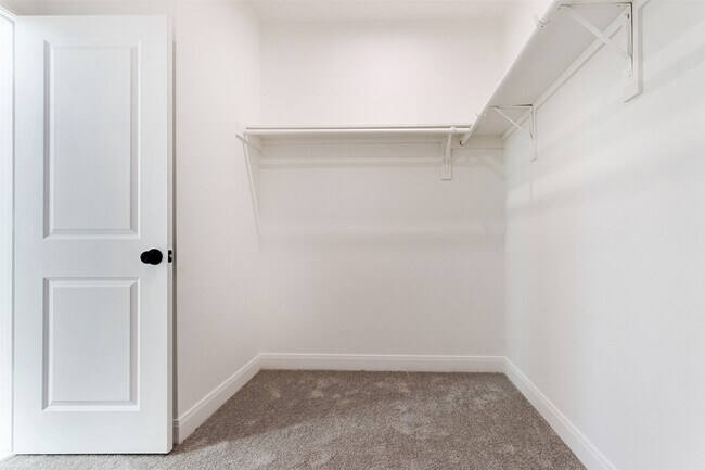 Building Photo - 4008 Bennington St