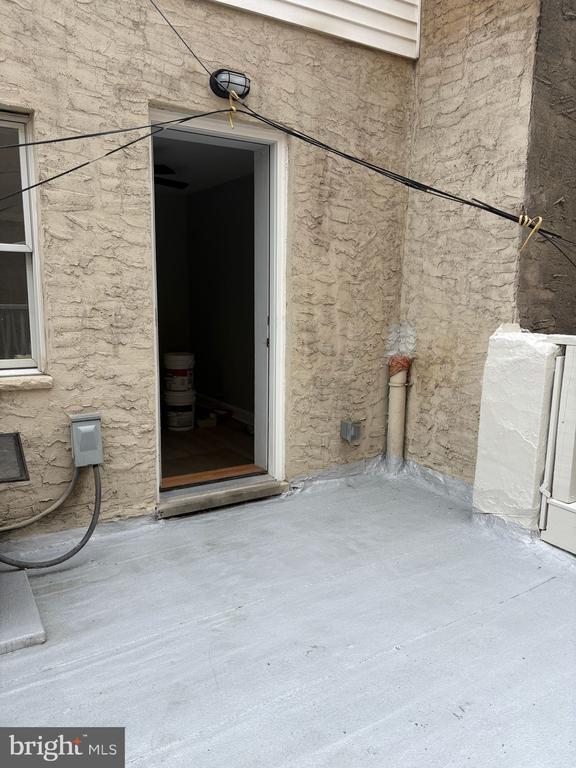 Building Photo - 1535 S 10th St
