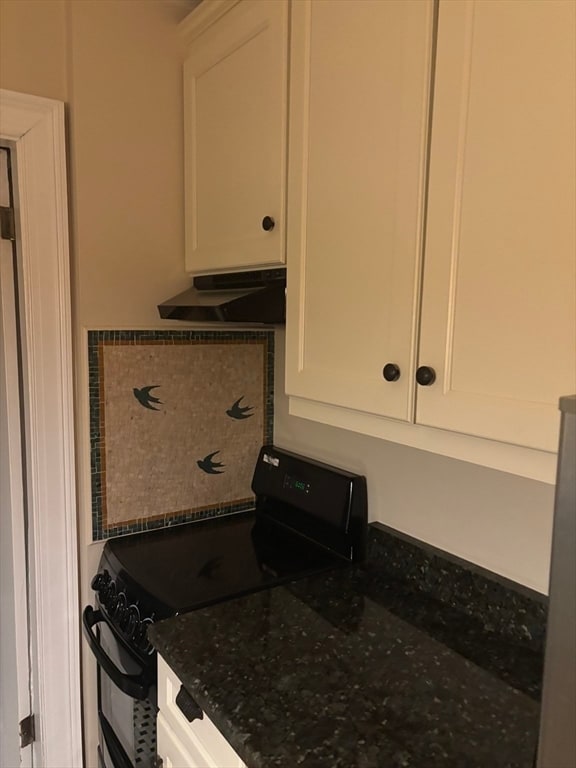 Building Photo - 100 Charles St