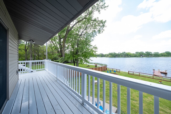 Building Photo - 8564 Lincoln St