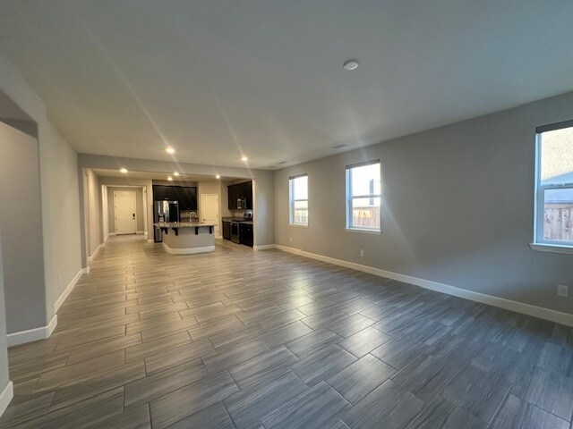 Building Photo - 6099 Ditch Rider Rd