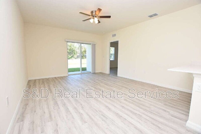 Building Photo - 8383 Madrid St