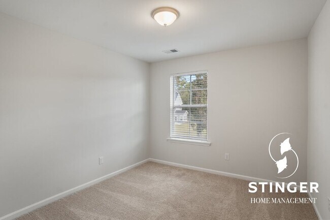 Building Photo - 103 Grange Ln