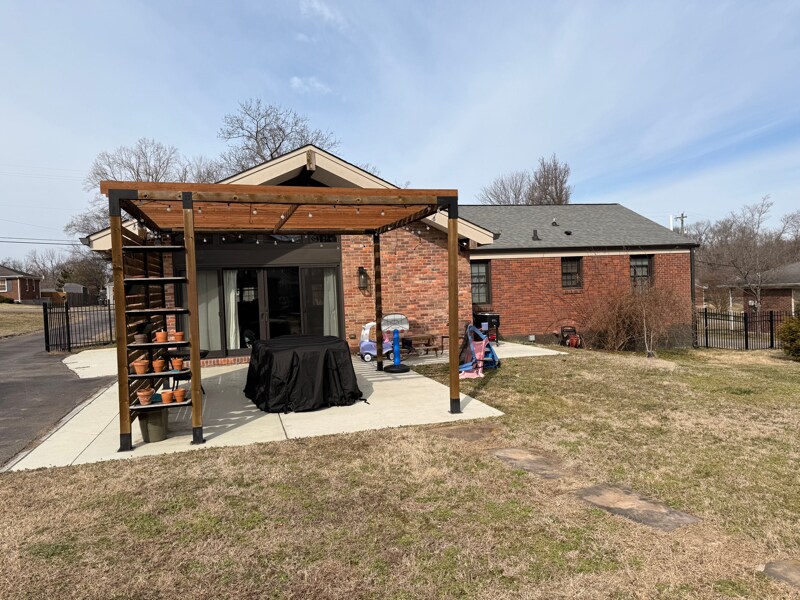 Building Photo - 2708 Cooper Ln