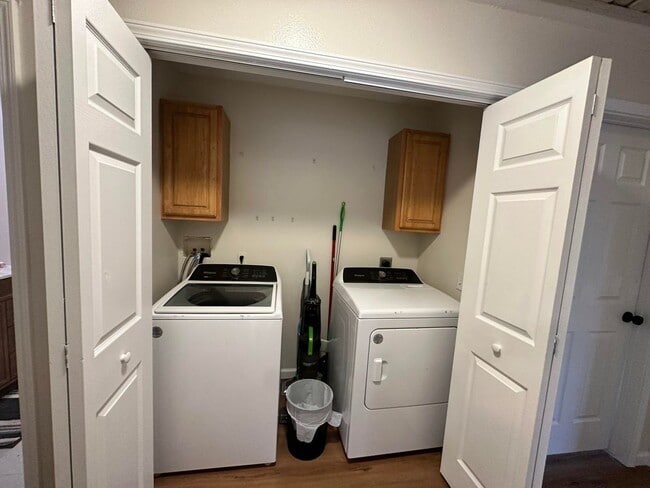 Building Photo - COMING SOON! All Brick Home in Battlefield