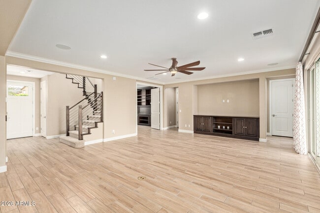 Building Photo - 4322 S Gardenia Dr
