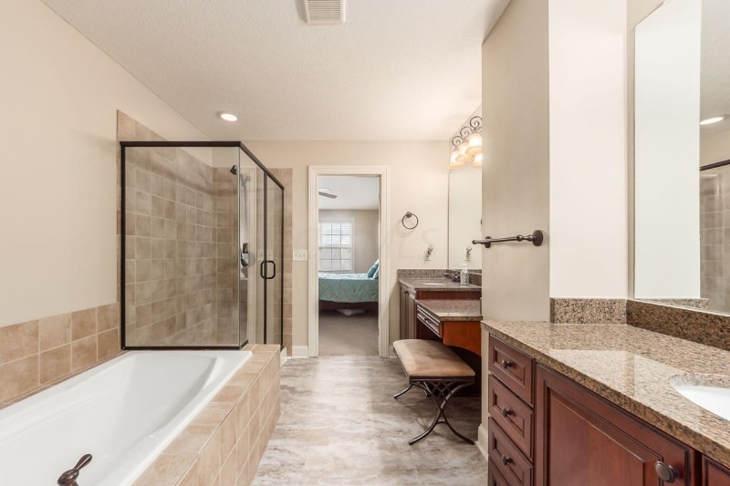 Building Photo - 903 Adara Dr
