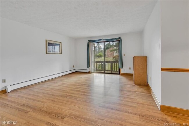 Building Photo - 1 br, 1 bath Condo - 23 I Amato Drive I