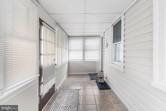 Building Photo - 205 Callanan Ave