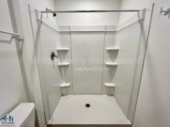 Building Photo - 12931 Kathleen St