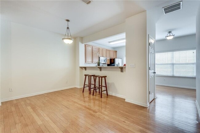 Building Photo - 1684 Northgate Mill Dr