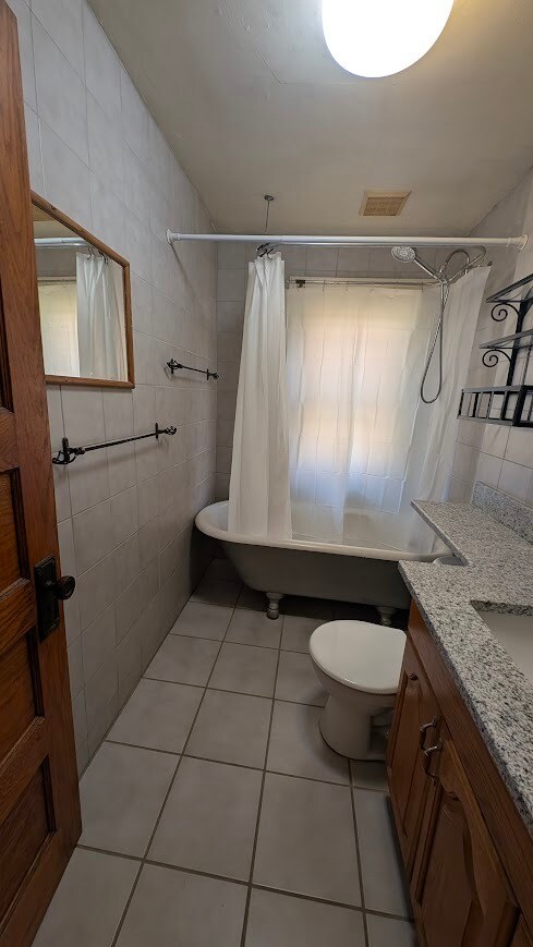 Building Photo - 1973 W 44th St