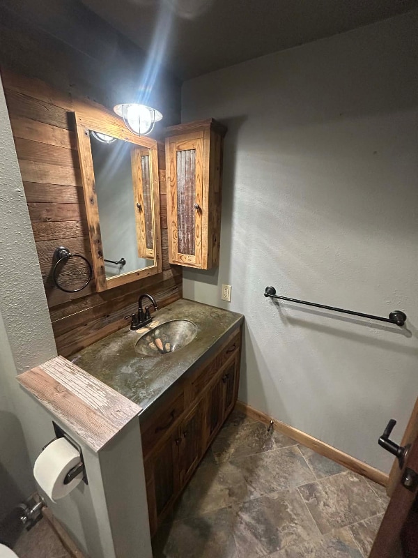 Building Photo - 1300 11th St