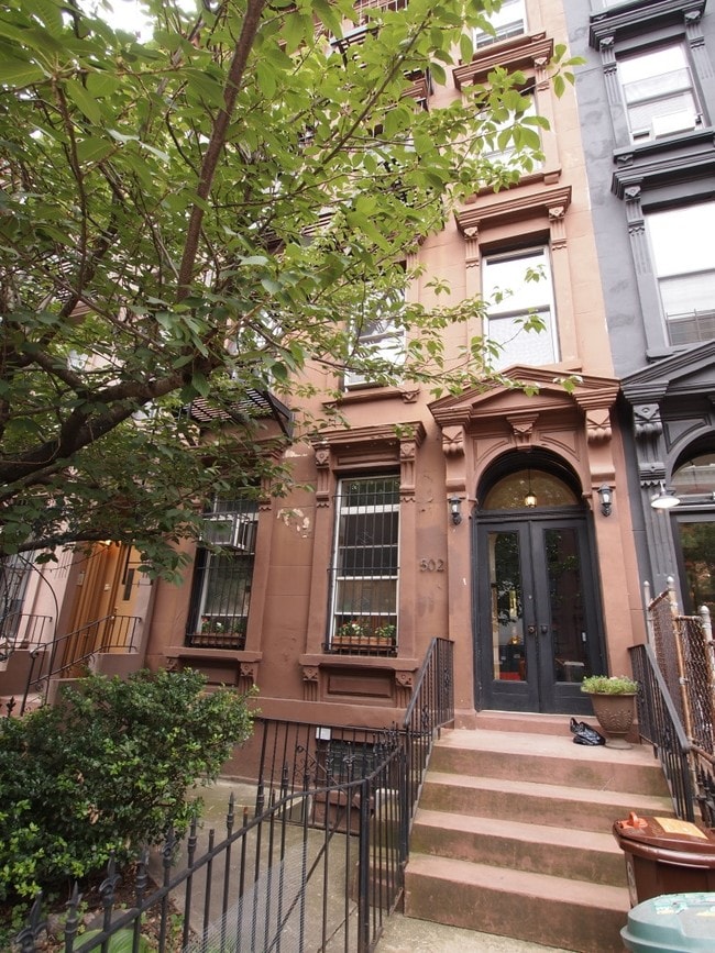 502 Clinton Ave 502 Clinton Ave Brooklyn NY 11238 Apartment Finder