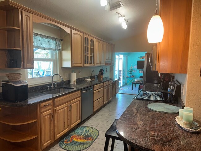 Building Photo - 1107 SW 41st Terrace