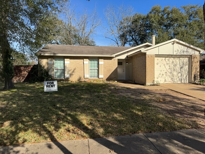 Building Photo - 24426 Jumping Jay Dr