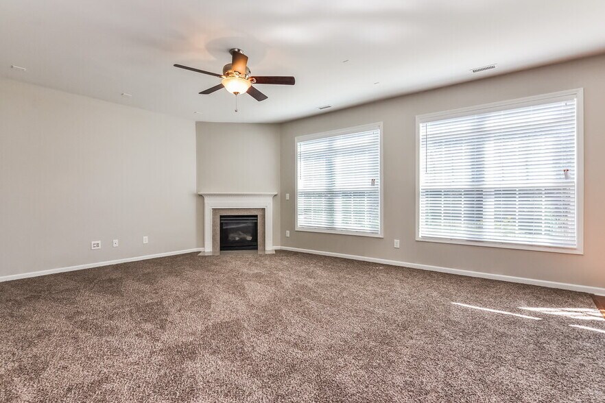 Building Photo - 183 Killington Dr