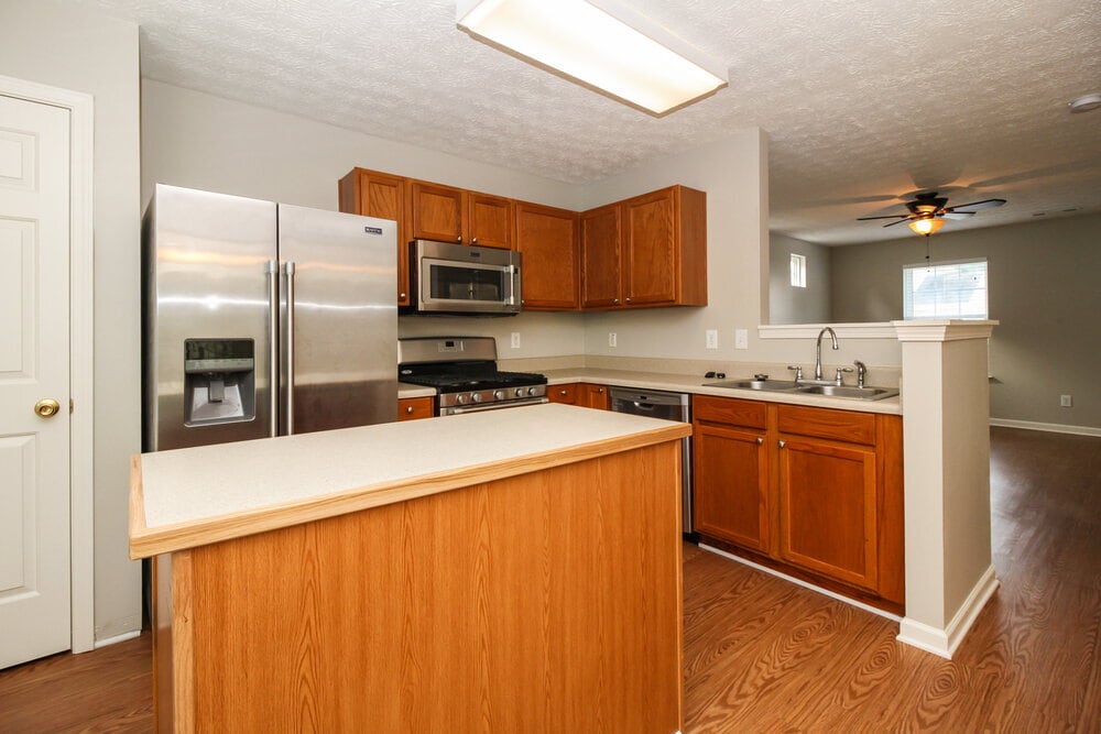 Building Photo - 103 Oak Grove Pl