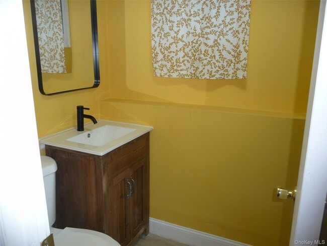 Building Photo - 7 Weather Vane Way