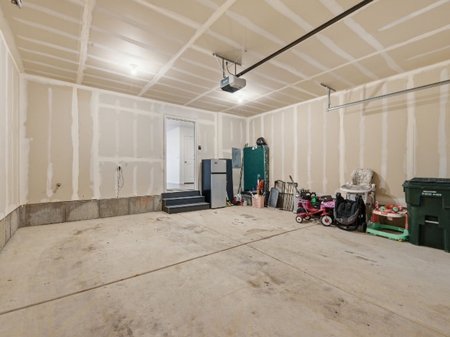Building Photo - Coming Soon!