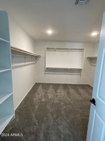 Building Photo - 2085 E Wetleaf Pl