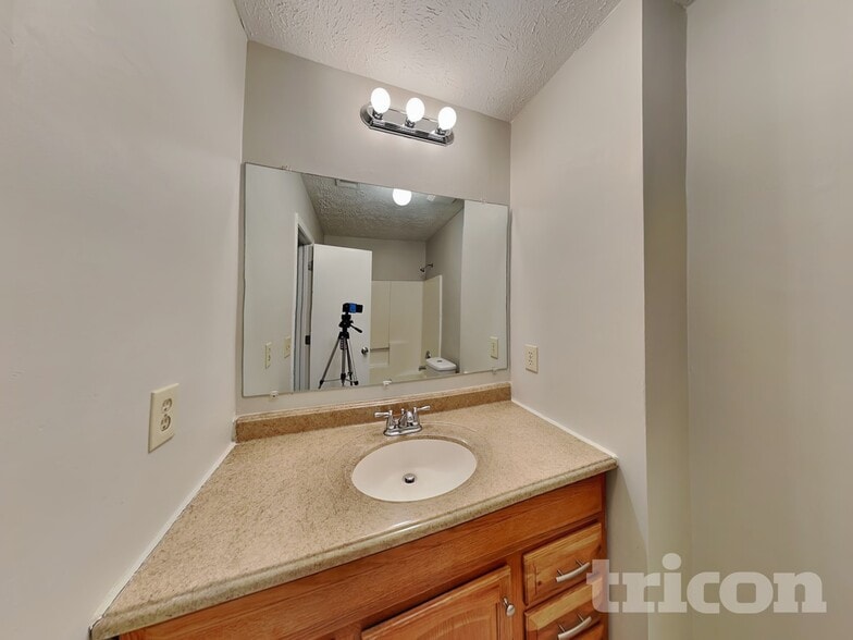 Building Photo - 3406 Owens Pass NW