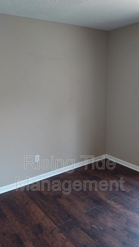Building Photo - 8512 Cedar Bark Cir