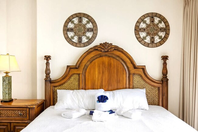 Building Photo - 10625 Front Beach Rd